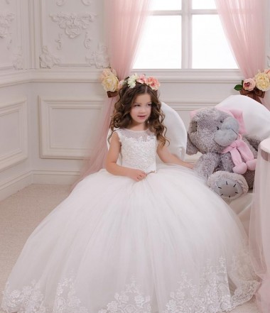 Avorio Abito da ballo Barca Tulle Pizzo Lunga Abiti da ragazza di fiori Basso Prezzo