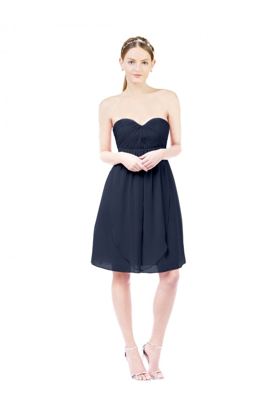 Blu marino scuro Linea A Innamorato Al ginocchio Chiffona Corto Abiti da damigella donore / Abiti da cocktail Basso Prezzo