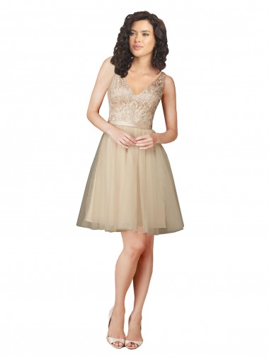 Champagne Linea A Scollatura a V Al ginocchio Tulle Pizzo Corto Abiti da damigella donore Basso Prezzo